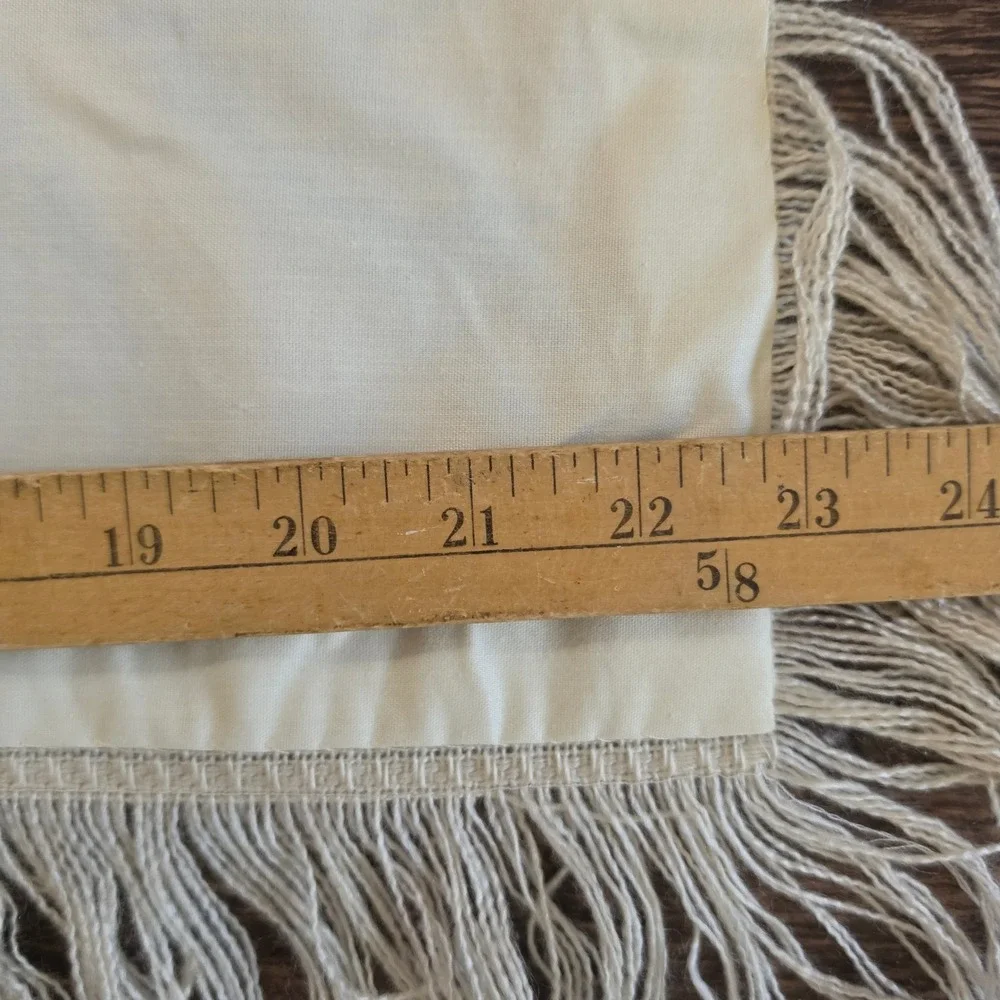 VINTAGE‎ Bunny Rabbit Baby Bed blanket Cream Cross Stitch Easter Fringe Nursery